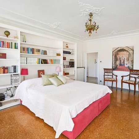 Ca' Fenice, Charming Apartment In San Marco, Sleep 7 Venecia Exterior foto