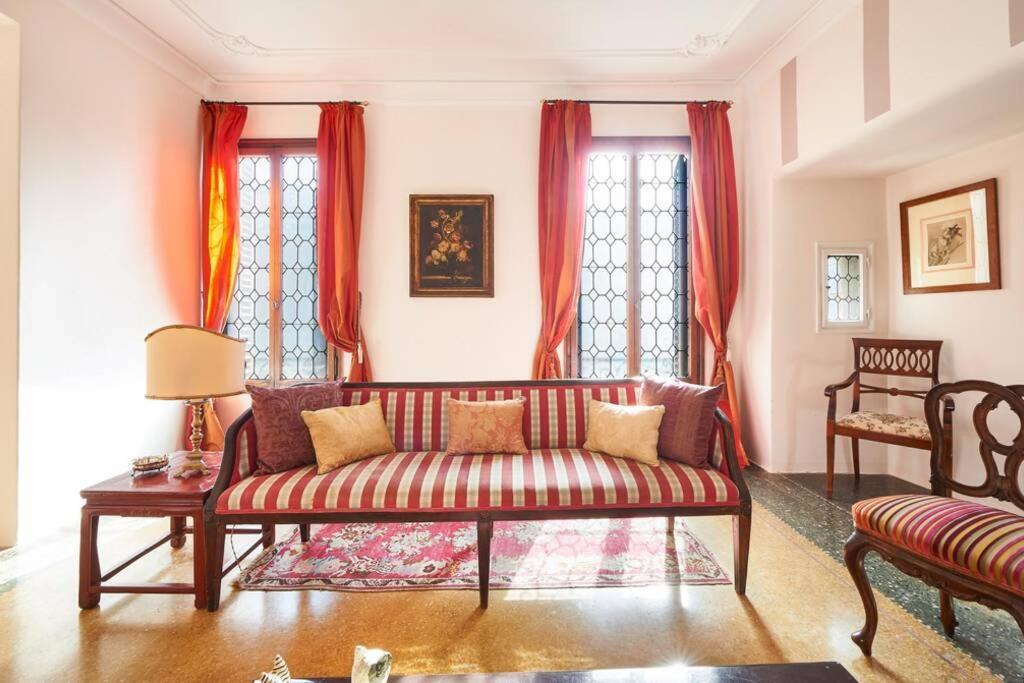 Ca' Fenice, Charming Apartment In San Marco, Sleep 7 Venecia Exterior foto