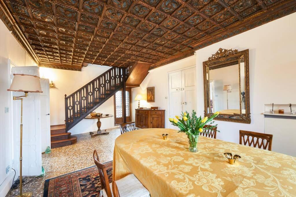 Ca' Fenice, Charming Apartment In San Marco, Sleep 7 Venecia Exterior foto